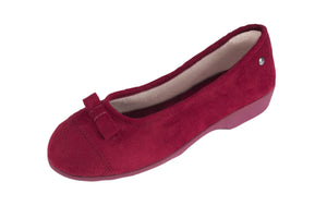 NEW TO SALE- 40% OFF Ballerina ergonomic Velour with small heel Red